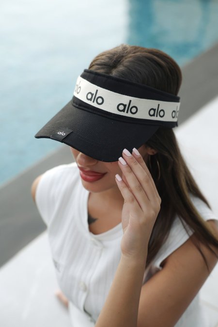 طاقية alo